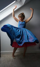 Load image into Gallery viewer, Two tone dress Size 10
