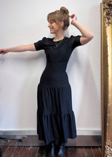Load image into Gallery viewer, Black dress Size 8
