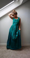Load image into Gallery viewer, Maxi dress Size 12/14
