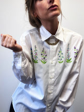 Load image into Gallery viewer, Embroidered shirt Size 10
