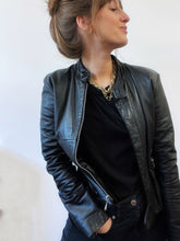Load image into Gallery viewer, 90s Leather jacket Size 8
