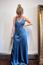 Load image into Gallery viewer, Blue slip dress Size 12
