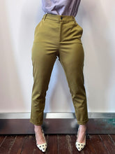 Load image into Gallery viewer, Olive green trousers Size 12
