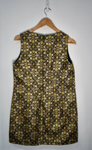 Load image into Gallery viewer, 1960s handmade shift dress Size 12
